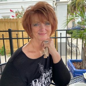 Meet your Posher, Patricia